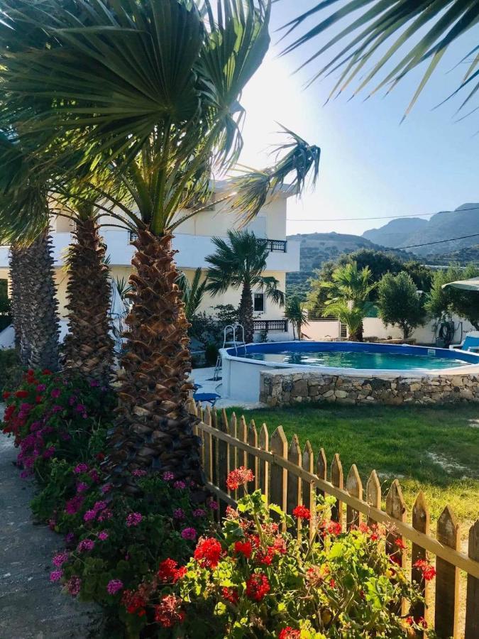 Villa Doxa Ierápetra Exteriör bild