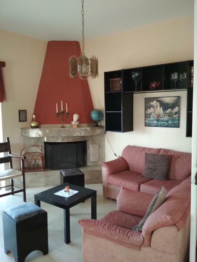 Villa Doxa Ierápetra Exteriör bild