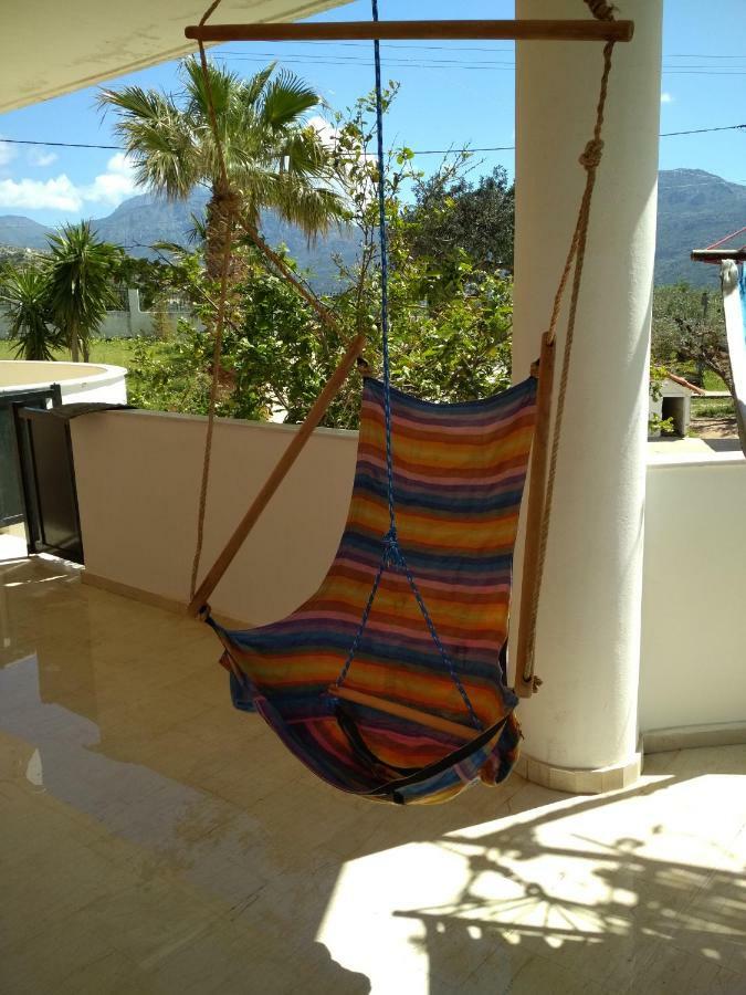 Villa Doxa Ierápetra Exteriör bild